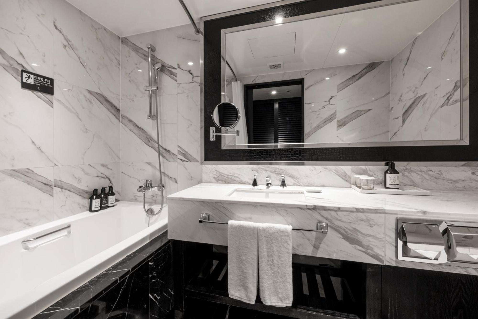 Kensington Hotel Yeouido Seul Dış mekan fotoğraf